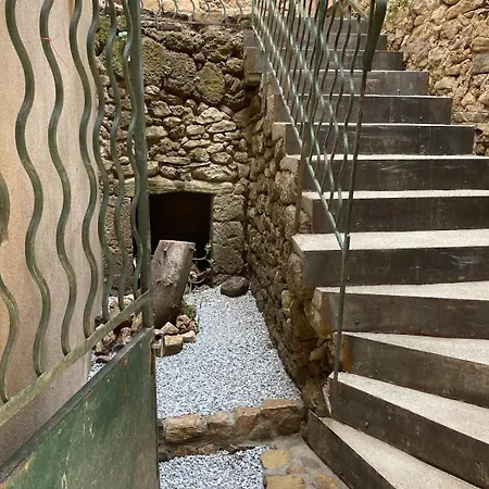 펜션 Village House, 2 Terrace & Air Conditioner Soubes
